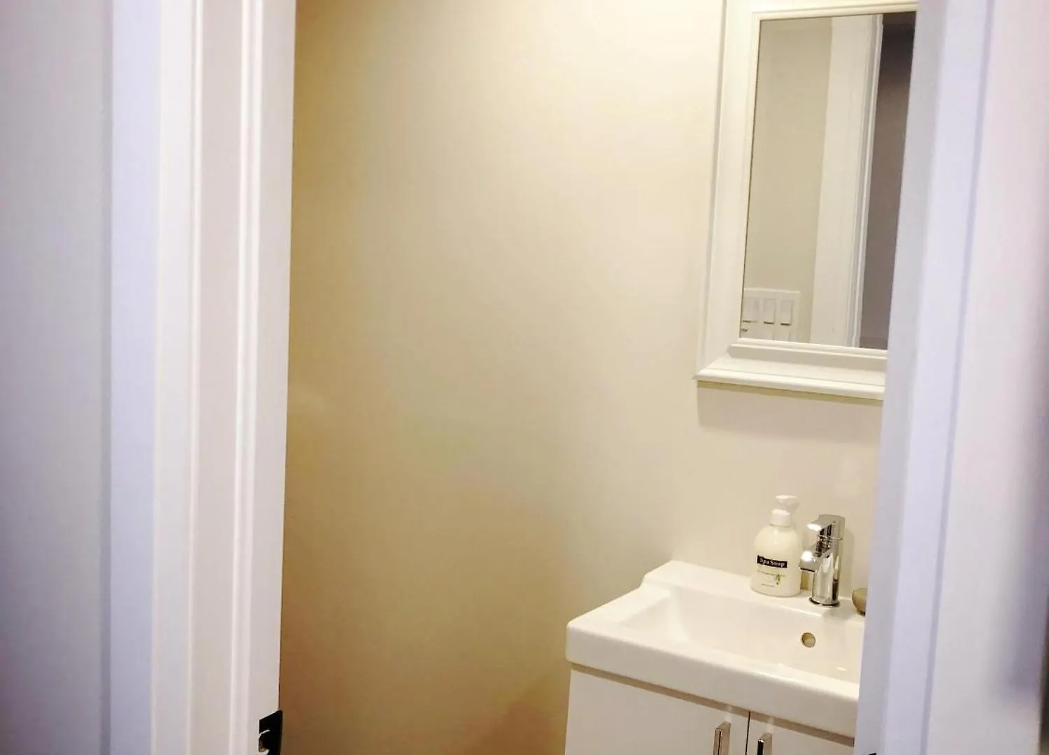 Lawrence Garden Guesthouse Toronto 0*,  Canada