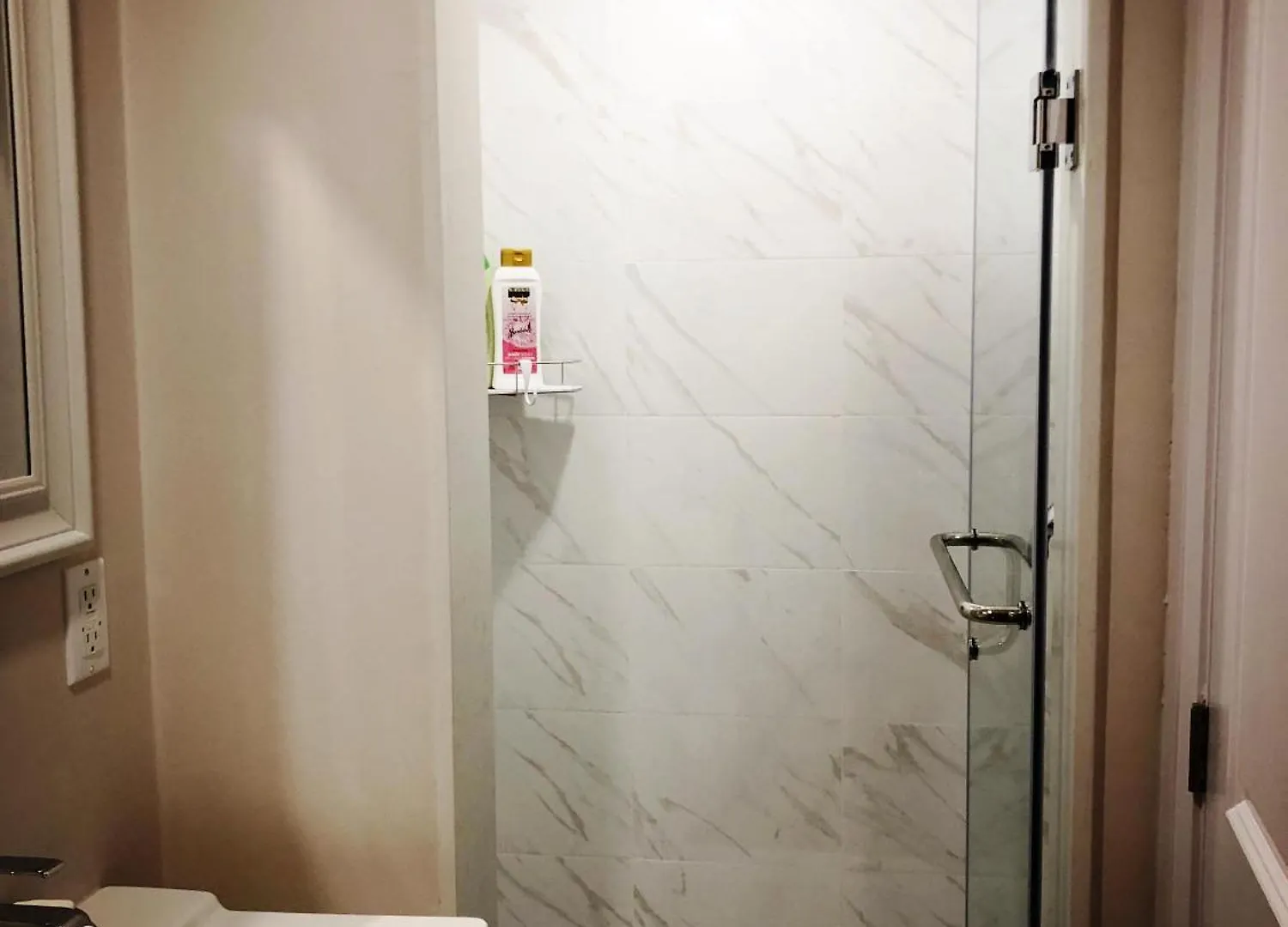 Lawrence Garden Guesthouse Toronto